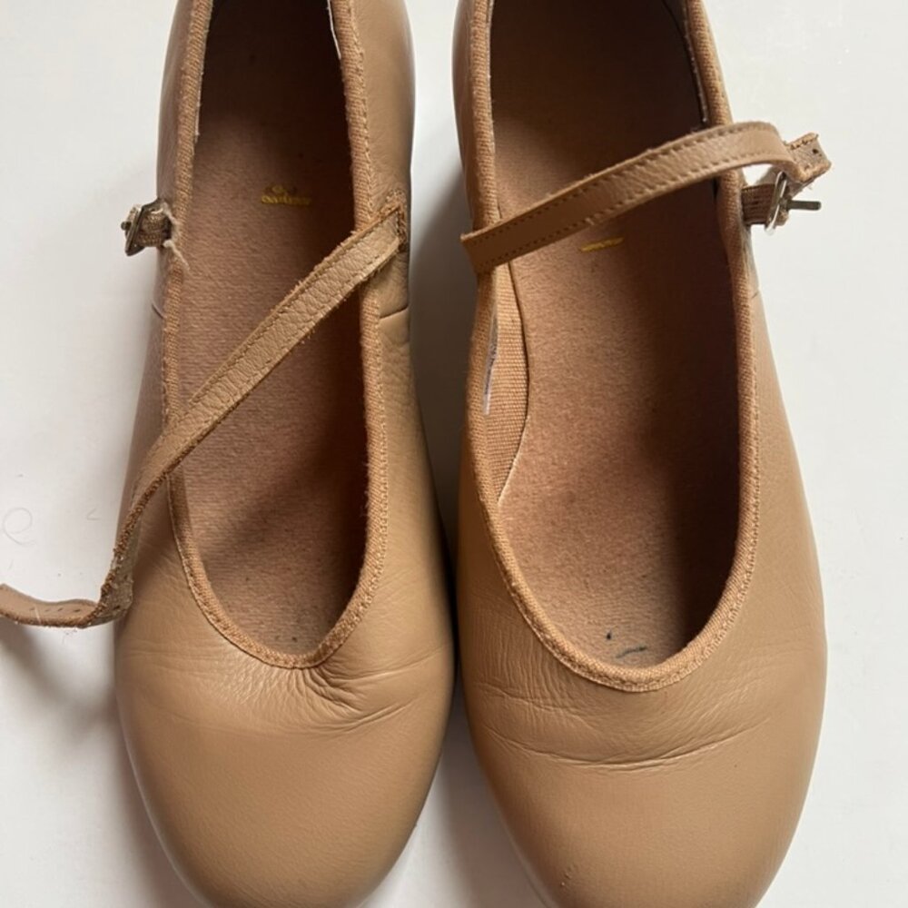 Bloch Ladies Tap- On Tan Leather MaryJane Tap soes size 71/2